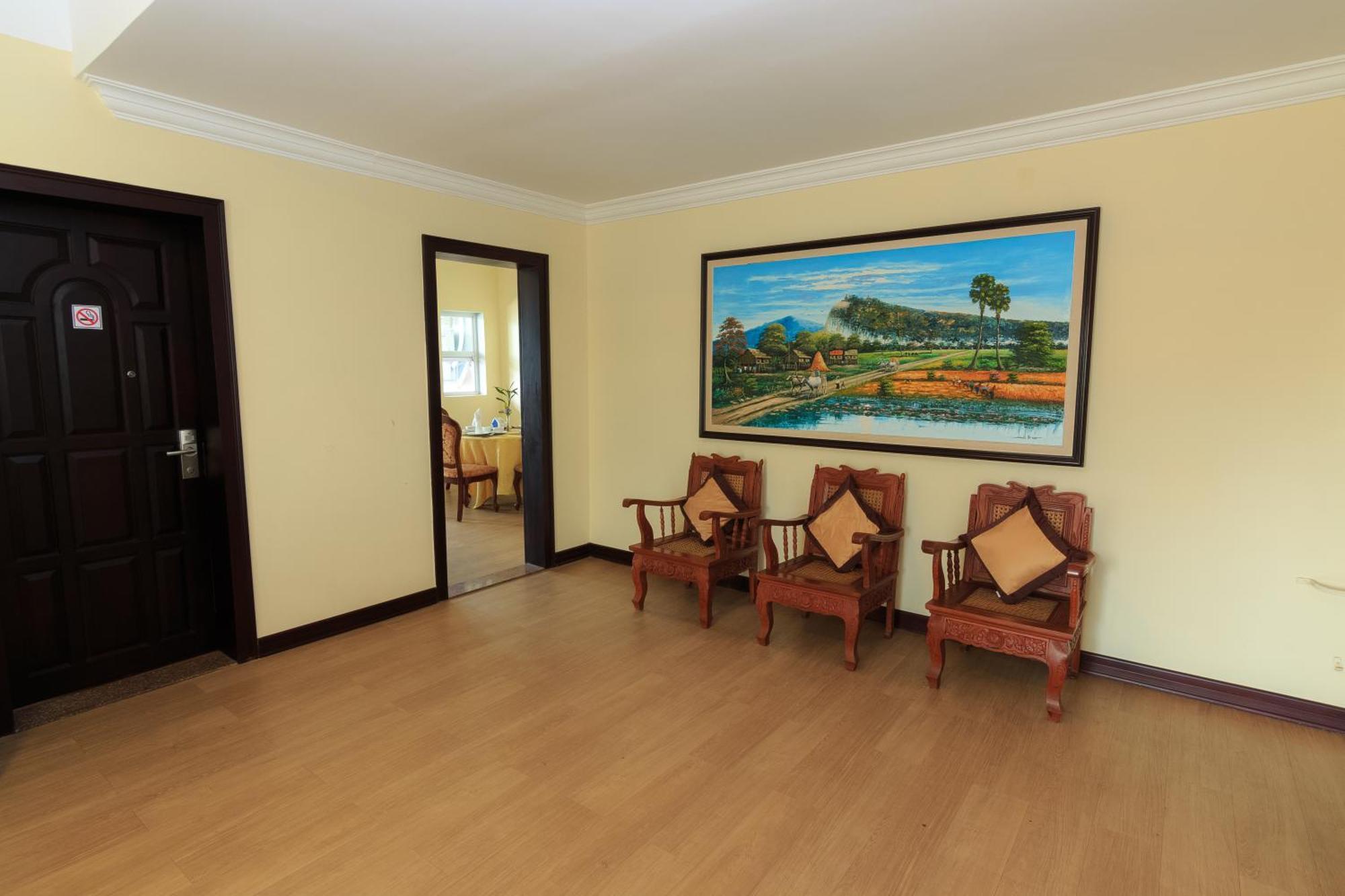 Paradise Hotel Phnom Penh Room photo