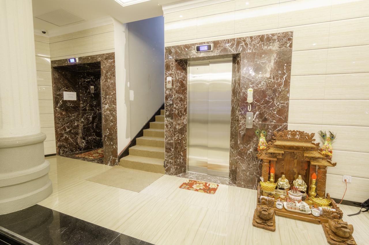 Paradise Hotel Phnom Penh Exterior photo