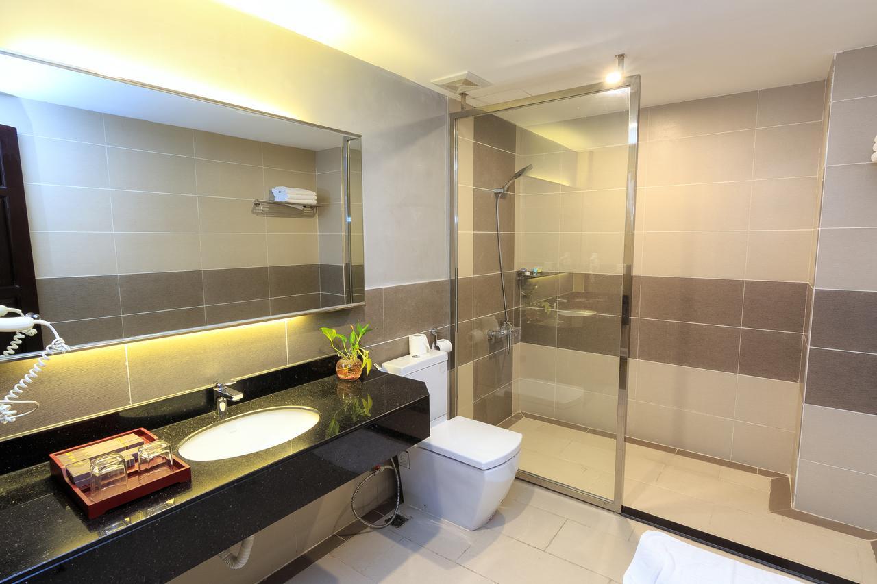 Paradise Hotel Phnom Penh Room photo